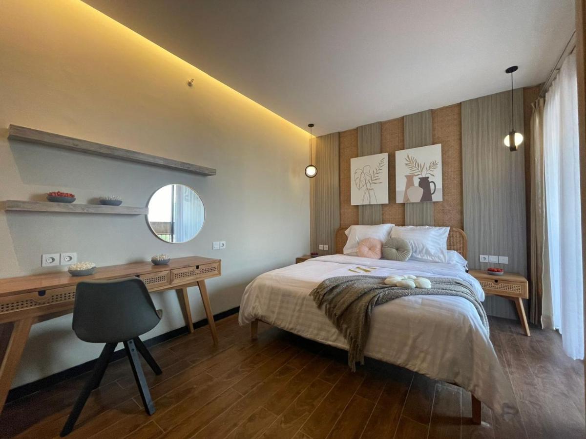 Stay.Vie Hotel سورابايا المظهر الخارجي الصورة