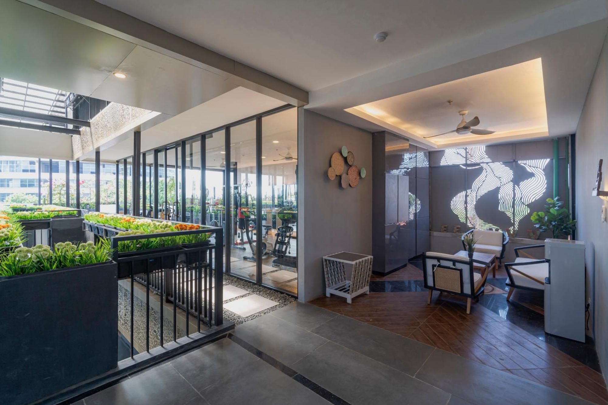 Stay.Vie Hotel سورابايا المظهر الخارجي الصورة